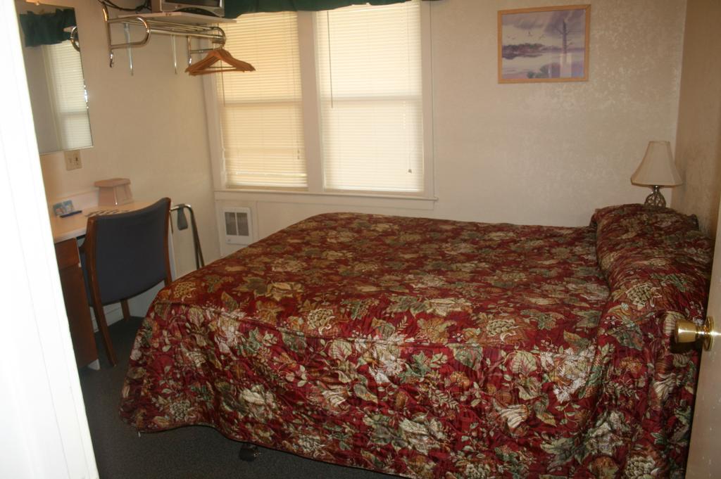 Jnr Hotel Cedarville Ruang foto
